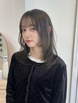 olive greige /暗髪/韓国/広島/袋町