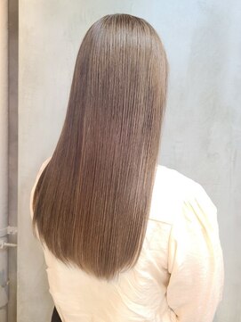 エリマ 調布(elima) 調布ダブルカラーレイヤーボブウルフショートヘアベージュカラー