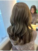美髪*オリーブグレージュ*ゆるふわレイヤー*Zina札幌大通