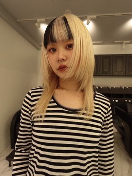 ゼスト ジグ(ZEST ZIGU) ホワイトブロンド/顔まわりレイヤー/吉祥寺/【カズハ】