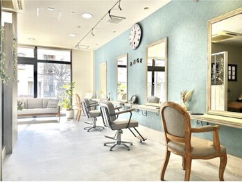 アンジェシエル(Ange Ciel)の写真/【駐車場あり/4席】初めてでも入りやすい雰囲気と居心地の良さを追求◎陽のあたる暖かなプライベート空間◇