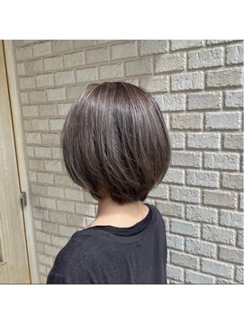 ヘアサロン キュー(hair salon Q) 白髪活かし【ハイライトグレージュ】