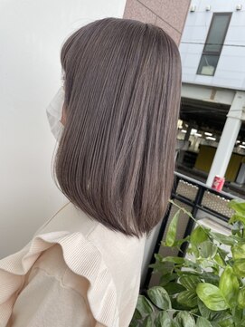 サロンドミルク 新百合ヶ丘店(salon de MiLK) ストレートでも可愛いアッシュカラー【新百合ヶ丘】