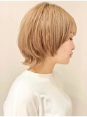 マッシュウルフ　ショートウルフ　ベージュ　原宿　表参道　渋谷