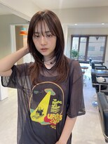 ユイル(Uil)&nbsp;小顔前髪顔周りレイヤー×グレージュカラー デザインカラー