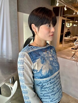 イトシテ 耳掛けマッシュショート【鎌田　隆雅】