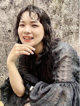 シーア(ciia) 外国人夫婦リラックスパーマ