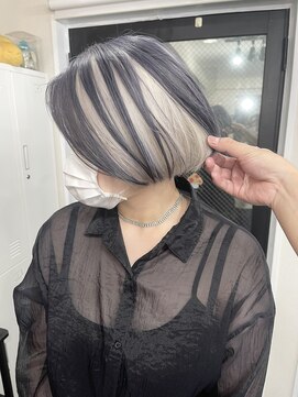 いろあそび 八王子 ダークグレー×ホワイト