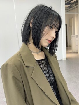 ロンドアリシア 金山(Lond Alexia) 外ハネボブ/切りっぱなし/ブリーチなしWカラー/縮毛矯正5124