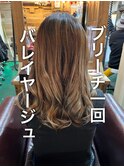 バレイヤージュ　ハイライト
