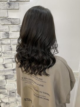 アニー 松戸(ANNI) ホワイトグレージュ/ミニウルフ/デジタルパーマ/チェリーブラウ