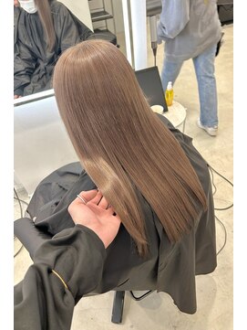 クオン 伊勢崎(QUON.) ショコラベージュ