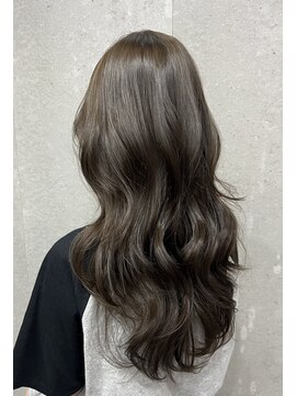 ジル(JIL) オリーブベージュ×レイヤーカット