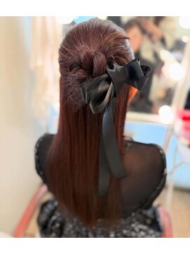 マカリィ 池袋店(Makalii) ハーフアップ