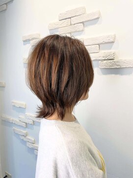 ゼル 郡山(ZELE) くびれレイヤーウルフ