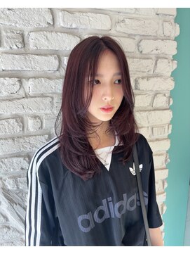 リーホリエ(Lee Horie) 透明感抜群 レイヤーカット×パープルカラー【MOMOKA】