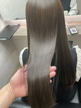 オレンジ消しオリーブグレージュ