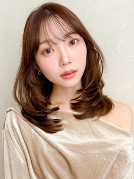 アグノス 青山(Agnos) 美髪モテ髪レイヤーカットダークブルーナチュラルカール前髪