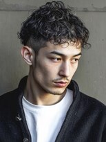 ホーミーズ 横須賀中央店(homies)&nbsp;波巻きツイストスパイラル 眉毛カット 刈り上げ スキンフェード