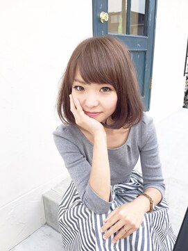 ヘアースタジオ ランプ 浦安(Hair Studio Lamp) スモーキーバルーンボブ