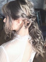 ヘアメイク エンカレッジ(HAIR MAKE encourage)&nbsp;外国人風ローポニー
