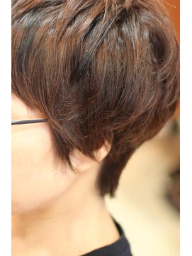 ココアール けやき通り(COCO.R) 頭皮がピリピリ、ココアールのカラーをお試しください♪