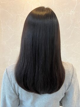 ジーナ 船橋(Zina) オトナ女子ツヤ髪アッシュカラーふんわりミディシースルーバング