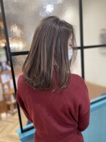 ロンドネートゥル 新潟(Lond naitre)&nbsp;脱白髪染めハイライト簡単カールヘアー　グラデーションカラー