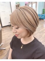 ヘアーデスティーノ(hair DESTINO) ショートレイヤーボブ
