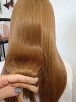 レオ 幸手(Leo)&nbsp;ミルクティーアッシュハイトーン透明感グレージュ極細ハイライト