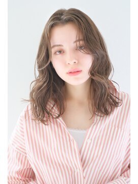 ガリカ 大名(Gallica) ☆『 ミルクティーカラー ＆ 毛束感 』セミロング☆