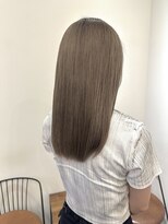 リリアーナ(LILIANA)&nbsp;池袋 ブリーチ ダブルカラー ハイトーン ミルクティー♪