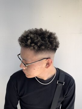 タイドヘアー 高槻2号店(TIDE HAIR) ショートアフロ