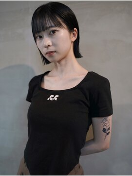 オルティ(OLTI) 《OLTI》ぱつっとボブ×black hair