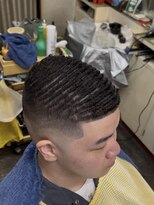 理髪 三軒家 板橋店&nbsp;アイロンパーマ×スキンフェード