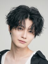 テン 心斎橋(tenn.)&nbsp;心斎橋ツイストスパイラルパーマ波巻パーマ緩めメンズ20代色気