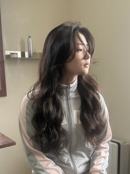 ラス(ras.)の写真/【経験豊富な実力派】ライフスタイルに寄り添う似合わせパーマ★コテが苦手な方も乾かすだけで理想の質感へ