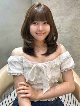 レーヴバイロンド 仙台(Reve by Lond) 仙台レイヤーカットミントベージュミディアムレイヤー顔周り