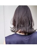 グレージュ×外ハネ