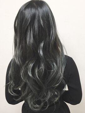 ビートヘアー 彦根イオンタウン店(BEET HAIR) セミウェット プラチナアッシュ【BEET イオンタウン彦根店】