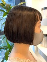 ジーナ セントラル銀座(Zina)&nbsp;小顔オリーブカラーボブルフハイライトカラークールショート