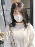 チャコールベージュの韓国風