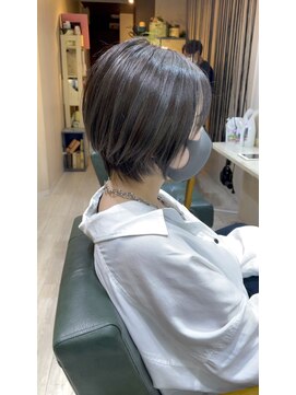 ヘア レスキュー カプラ(hair rescue kapra) 前下がりウルフ