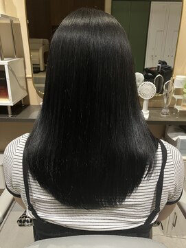 アパートメント オブ ソロン 市川(The Apartment of Solon) 髪質改善ストレート