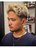 ビンゴ(BINGO)&nbsp;1303グレーベージュハイトーンカラー束間バーバー短髪ショート