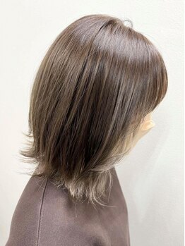 ヘアープロデュースアップデートの写真/〈久留米〉白髪染めを楽しむならProduce updateへ♪明るい色もOK!艶感のある上品な仕上がりに。