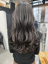 キラ 渋谷(KILLA)&nbsp;コントラストハイライト/レイヤーカット/白髪ぼかし/前髪表参道