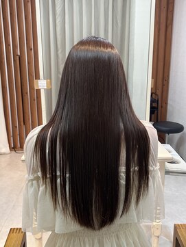 ディスオモテサンドウ 表参道(This OMOTESANDO) ストレートスタイル/縮毛矯正/髪質改善