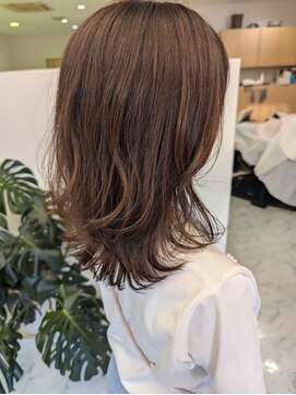 サロンドボウイ(Salon de Bowi) ミディアムレイヤー