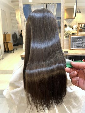 ヴィヴァン(Vivant) 高濃度ケラチンを使った艶カラー30代/40代/50代